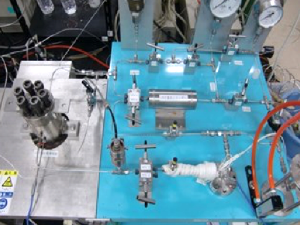 水素ガス導入可能な超臨界処理装置
